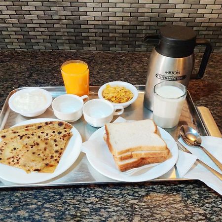Goroomgo Hotel Manurama Ruby Kolkata Luaran gambar